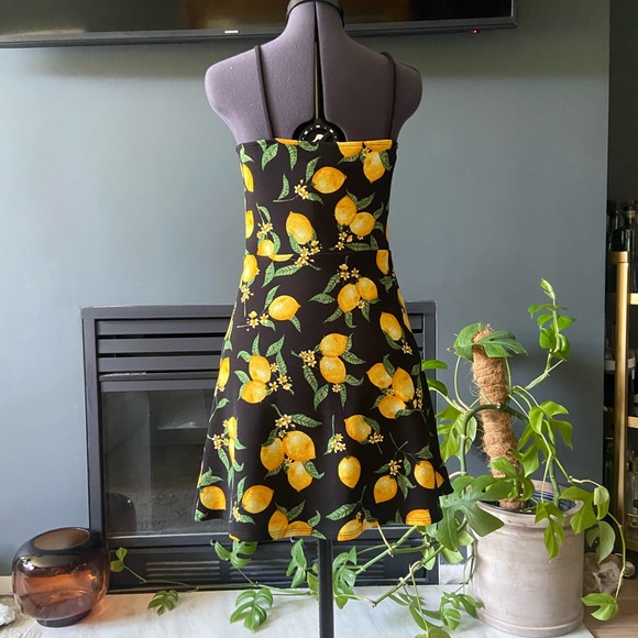 Lemons Summer dress - Picture 2 of 3